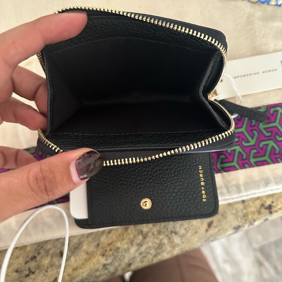 New Tory Burch Britten bi-fold wallet black - Picture 4 of 6